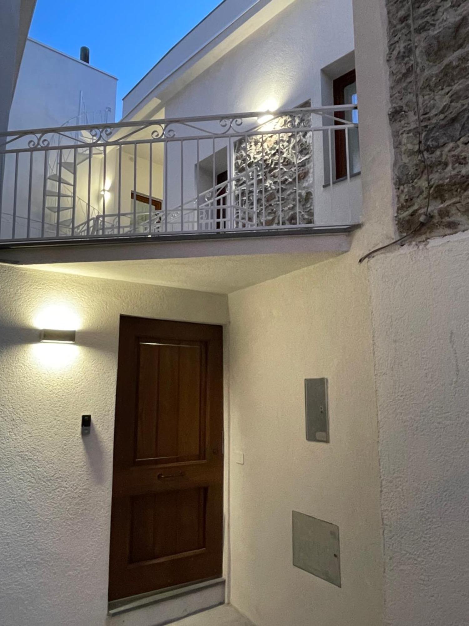 Sa Troppa De Sos Chentu Dorgali Exterior foto